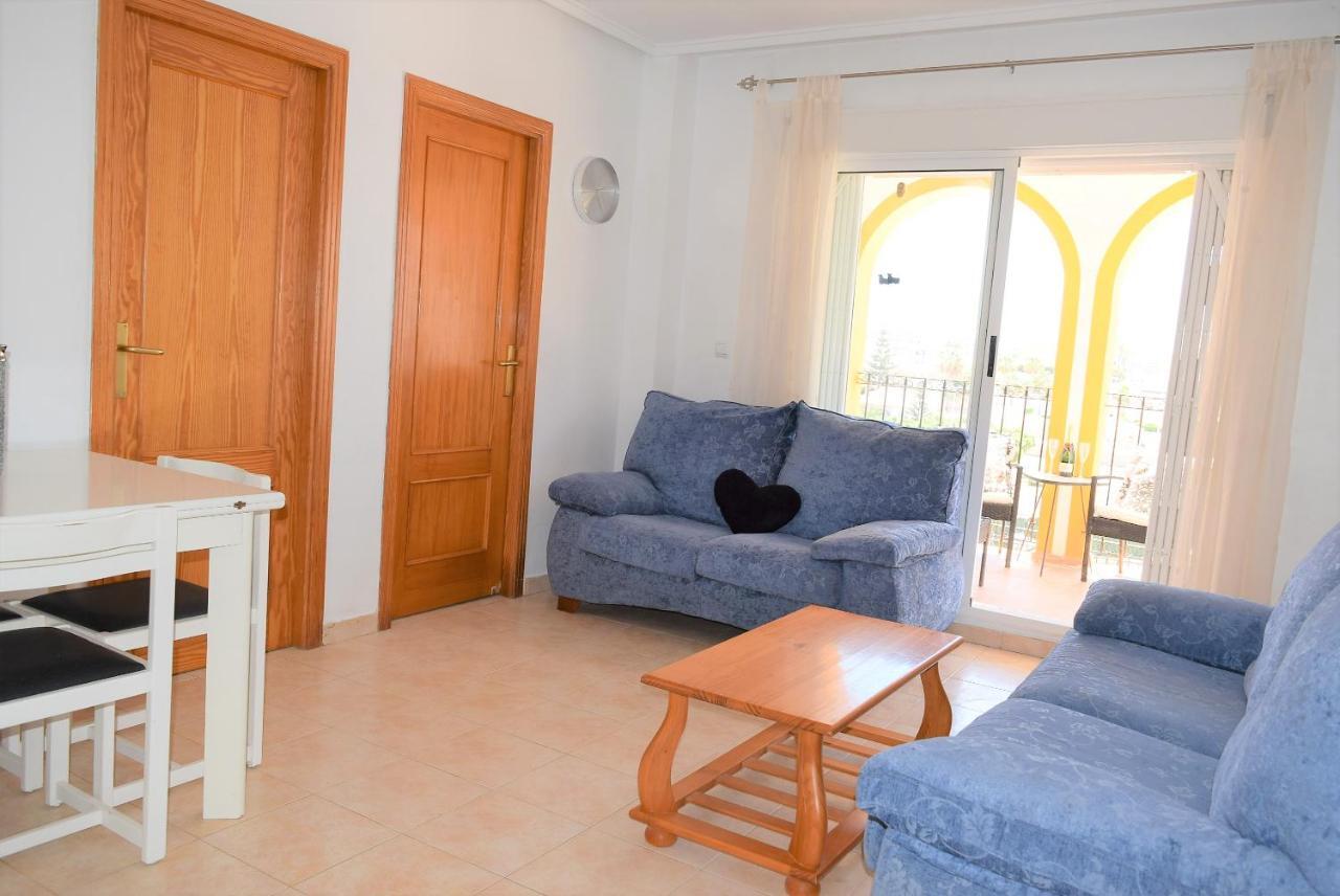 Molino Blanco Apartment 8 - Pool Facing โอริอุเอลา ภายนอก รูปภาพ